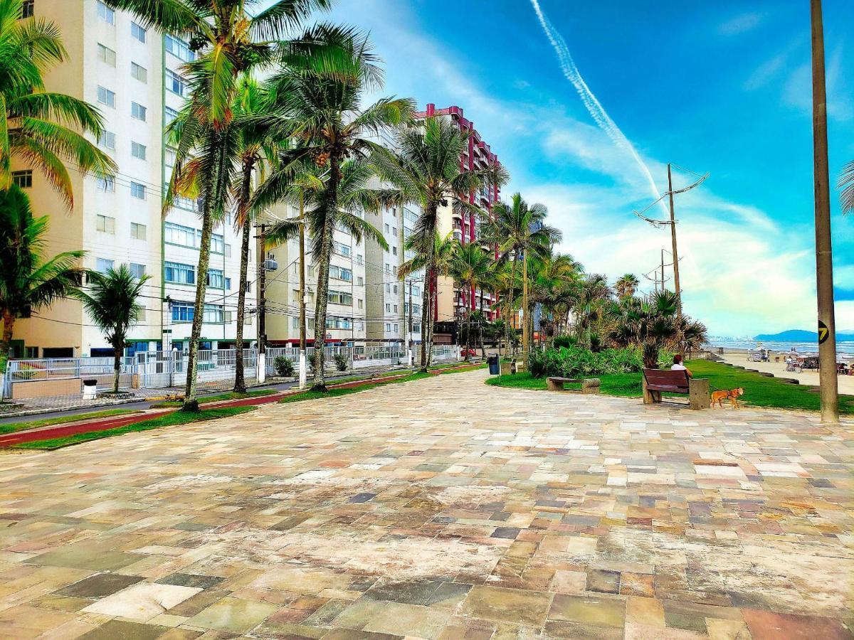 Apartamento Na Vila Caicara Em Predio Frente Mar Com Excelente Localizacao Por Reserva Praia Прая-Гранді Екстер'єр фото